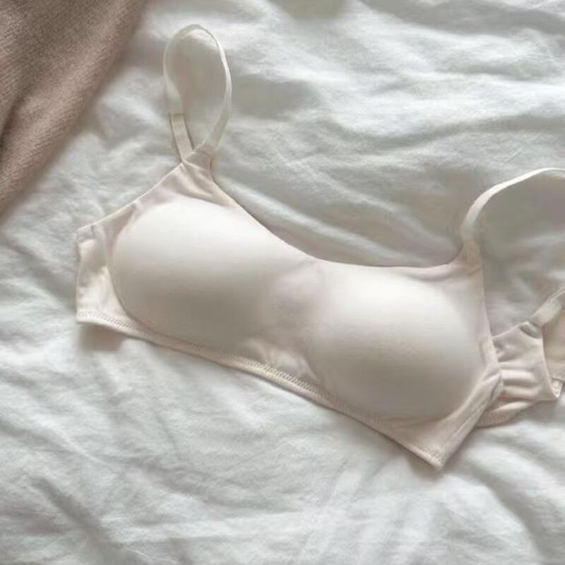 Japanese-Style Women's Underwear for Spring and Autumn, Small Chest Push-Up Anti-Sagging Color Bandeau Seamless Simple Sexy Beautiful Back Bra Japanese-Style Women's Underwear for Spring and Autumn, Small Chest Push-Up Anti-Sagging Color Bandeau Seamless Simple Sexy Beautiful Back Bra