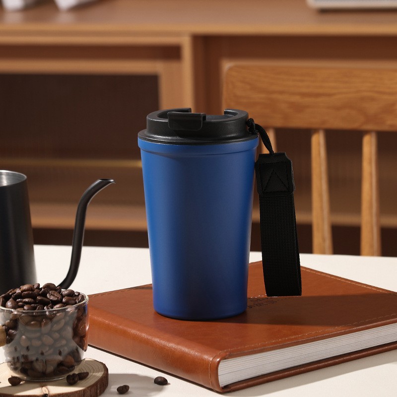 Taza de café de nuevo modelo para viajes transfronterizos, taza térmica de acero inoxidable 304, taza de viaje portátil, taza de agua fría con aislamiento térmico, taza portátil para coche