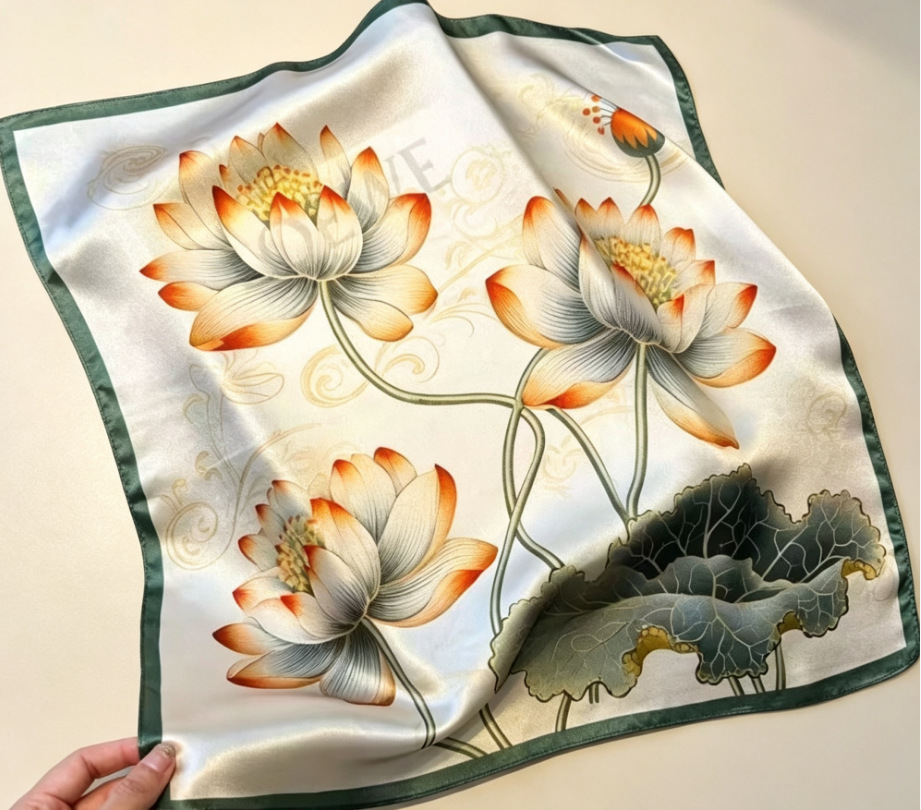 70 bufandas de seda cuadrada alta sensación de moda coreana versátil bufandas de seda de impresión retrógrada