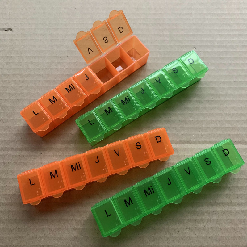 热销款一星期药盒 小号7格药盒 小号七格药盒 小号单排一周药盒