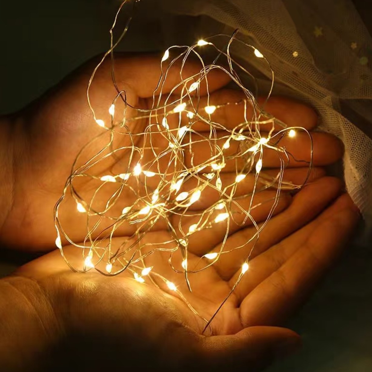 Farbige LED-Lichterketten mit frischen Blumen, Weihnachtsdekoration, Kupferdrahtlichter, LED-Lichtstreifen, bunte Lichterketten für Nachtmärkte, Marktstand-Großhandel, kleine Lichterketten