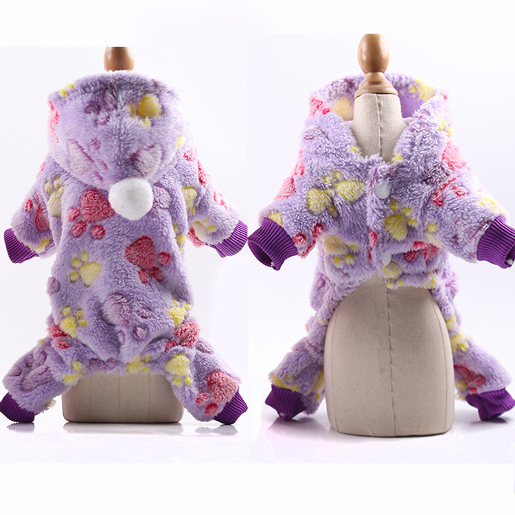 Pequeño perro mediano Año Nuevo perro gato suministros para mascotas ropa Otoño e Invierno cuatro pies ropa de algodón acolchado ropa de transformación fábrica al por mayor