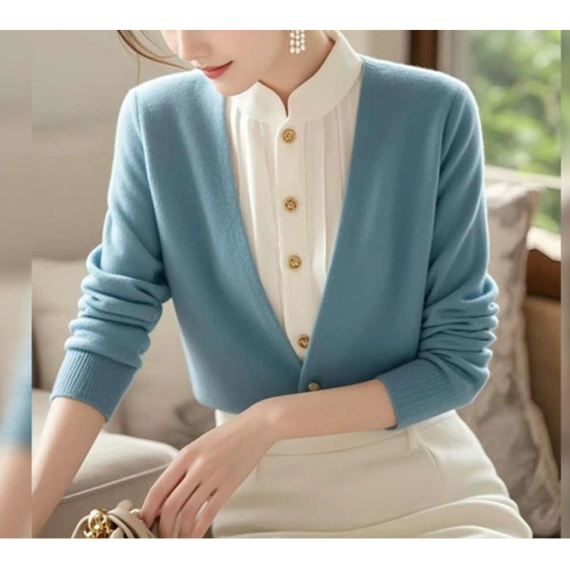 Женский свитер-имитация двухслойного, новинка сезона осень-зима 2025, стильный и элегантный вязаный топ с воротником-стойкой.