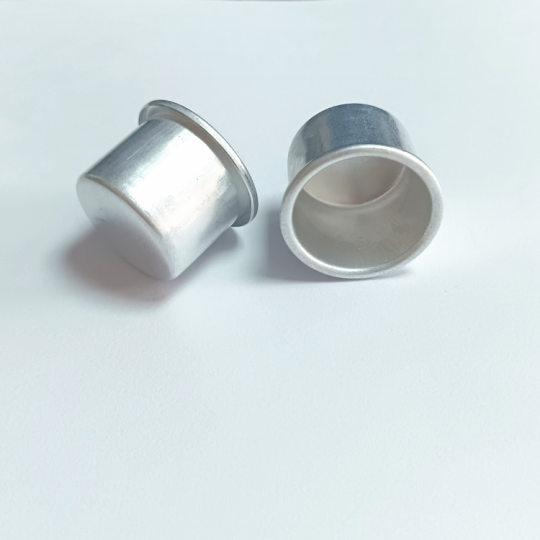 Foshan factory hot sale candle bottom holder Christmas crafts aluminum wash white inner diameter 22.2mm candle Cup ornaments
