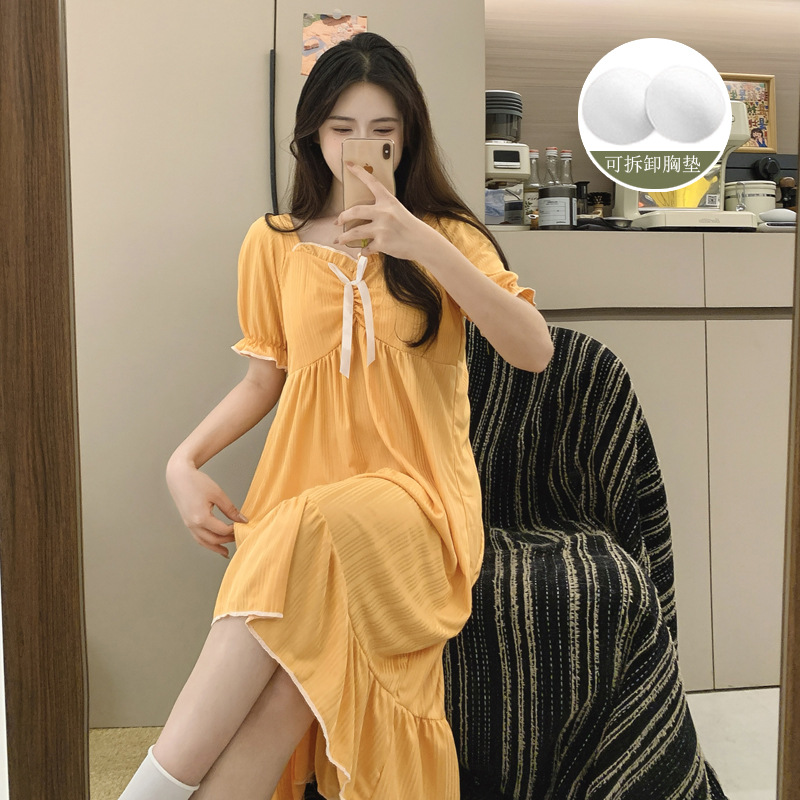 Verano 2025 pijama de mujer dopamina de color sólido imitación de algodón agujero plegado pijama rodilla ropa de hogar con cojín de pecho