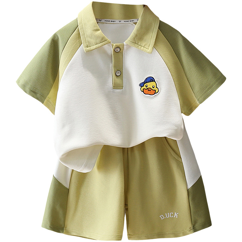 7186 Little Yellow Duck Boy Traje de verano Camisa POLO de manga corta a juego de colores para niños 2025 Nuevo estilo delgado y guapo de moda