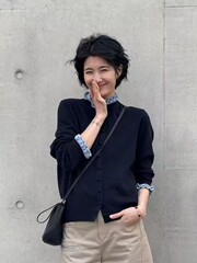 周浪清藏青色木耳边羊毛针织衫女2025年新款春季长袖开衫毛衣外套