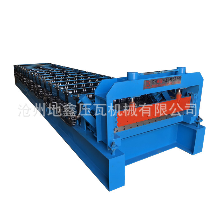 非标集装箱板机设备 冷弯瓦楞板辊压成型机器 火车箱板机