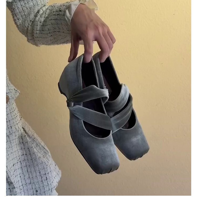 6cm Height-Increasing Women's Shoes for Petite Individuals, Square-Toe Ballet-Style French Mary Jane Shoes, Color-Changing Velvet Single Shoes, Wedge High Heels