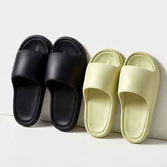 Wholesale Four-Season "Stepped-on Comfort" Non-Slip Indoor Slippers for Women—Thick-Soled Couples' Furniture Slippers for Bathrooms and Showers, Also Suitable for Men