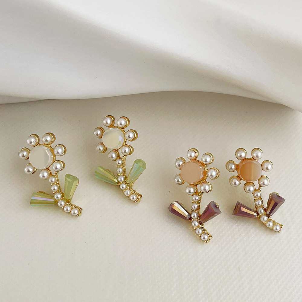 1 Pair Fashion Flower Alloy Inlay Crystal Pearl Womenu0027S Ear Studs