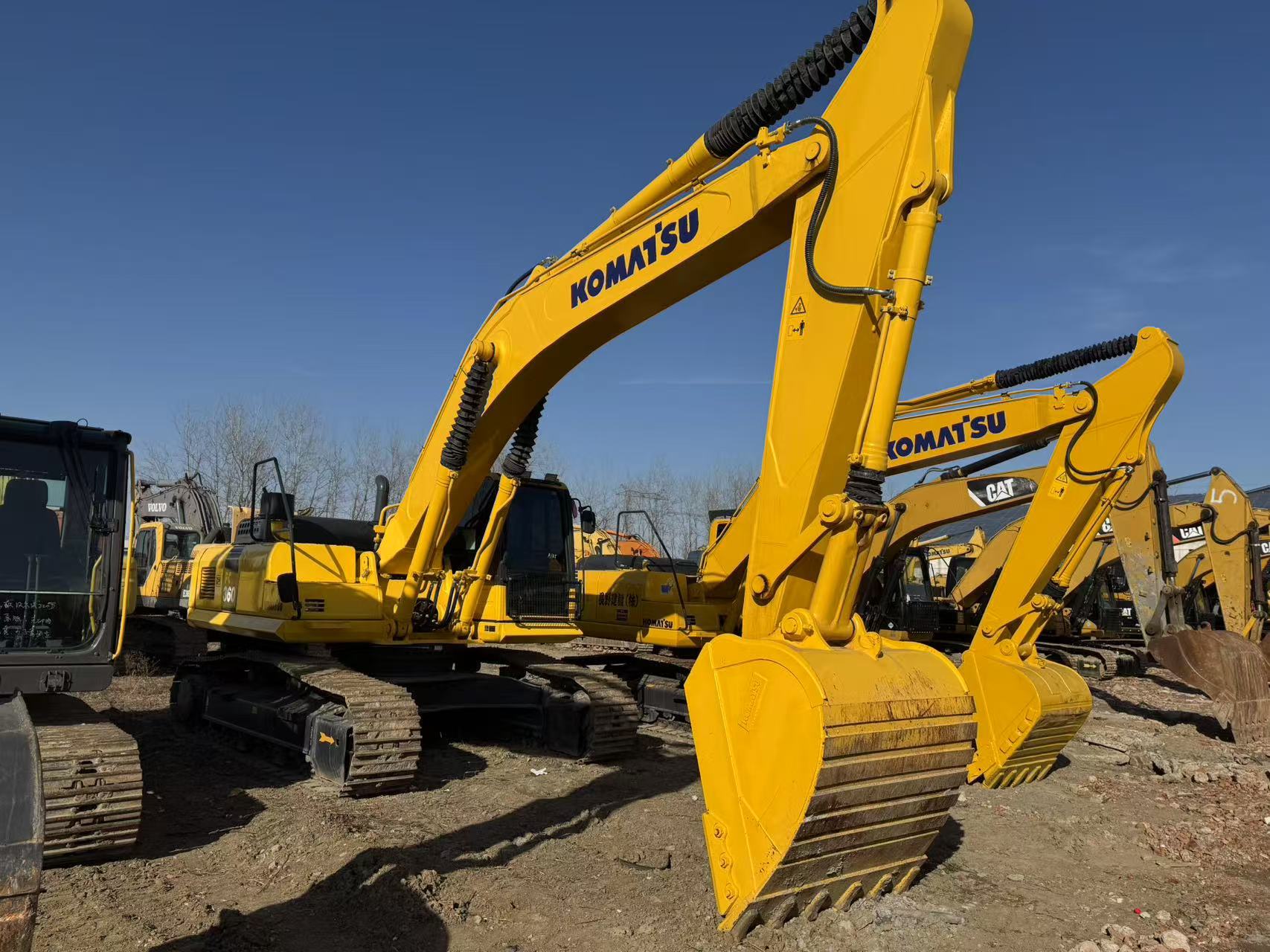 Shanghai Lufa Excavadora 130 200 220 240 y 360 Excavadora Komatsu en stock