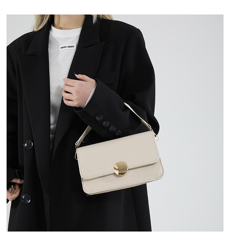 461g Weight Magnetic Buckle Closure Type Single Shoulder Strap Strap Type Crossbody Bag Bags Type Daily Occasion Pu Leather Material Solid Color Pattern All Seasons Season Women's Gender Classic Style Style Square Shape Small Size Women's Small Pu Leather Solid Color Classic Style Square Magnetic Buckle Crossbody Bag 5