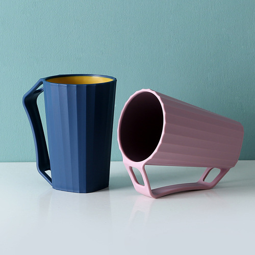 Creative two-color household mouthwash cup for couples and students, plastic toothbrush cup with handle, gift printed logo