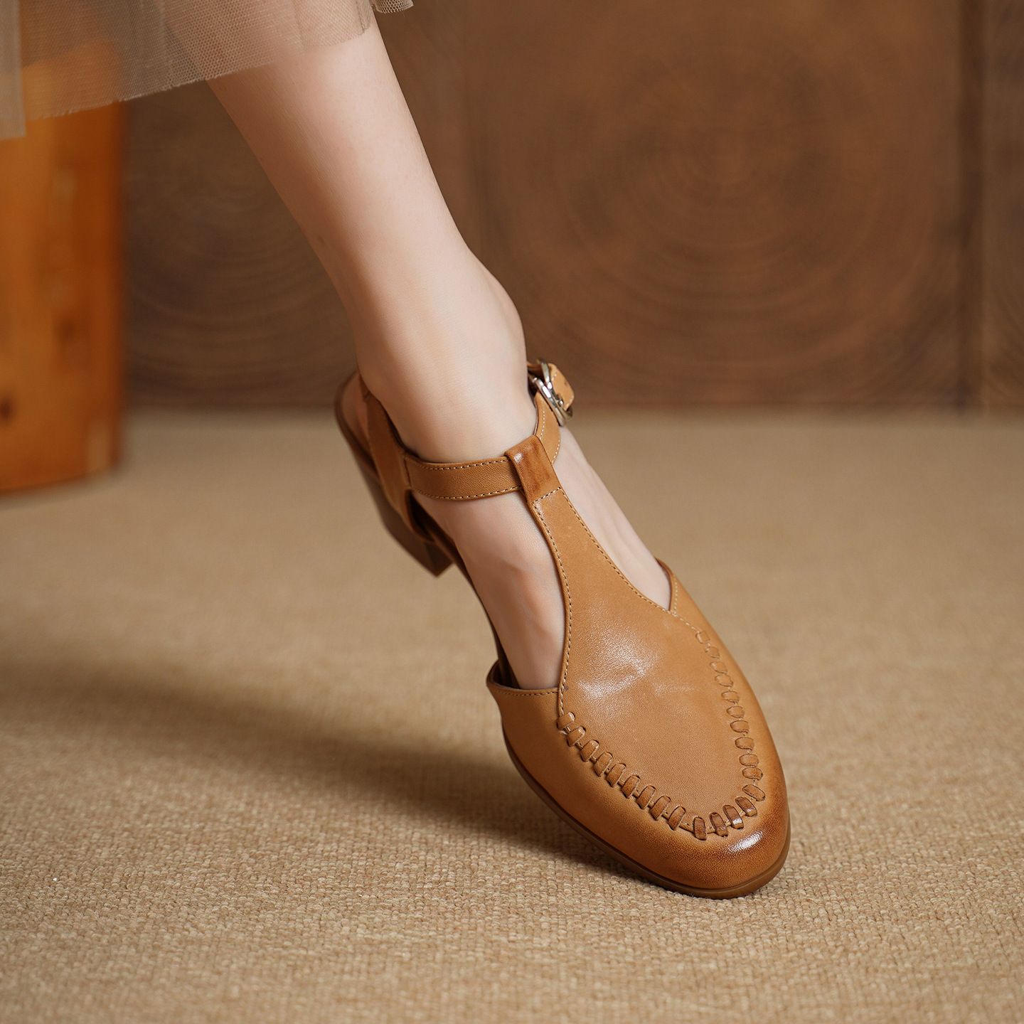 Sandal nữ mũi nhọn quai chữ T da bò gót 5 cm phong cách vintage — Màu hồng