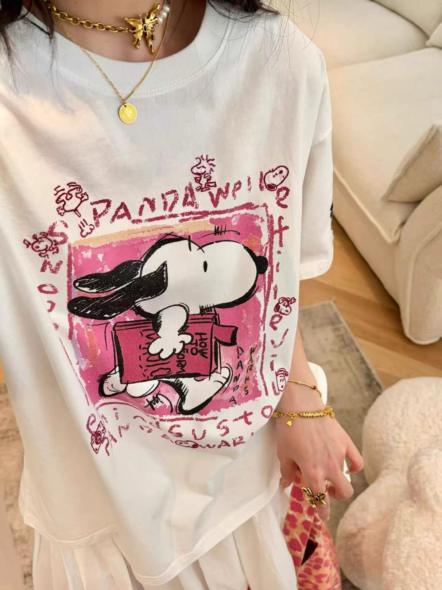 2026 nueva impresión coreana de dibujos animados Snoopy suelta camiseta de manga corta de cuello redondo de mujer de moda de moda image 7
