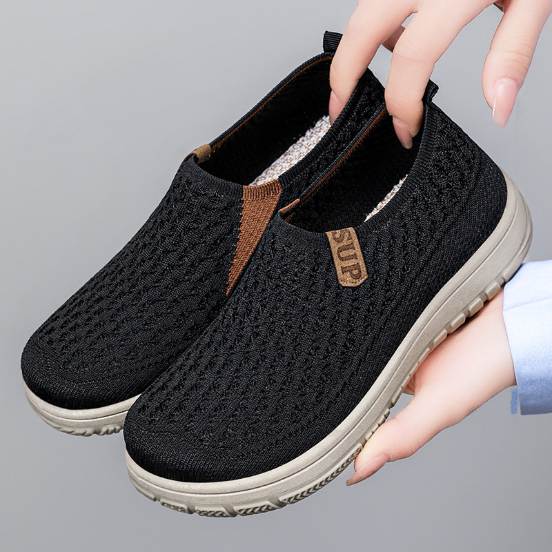 Primavera y otoño nuevos viejos zapatos de tela de Beijing zapatos de mujer con suela suave cómodo con un pie de calzado de calzado, zapatos casuales antideslizantes con suela gruesa para mujeres