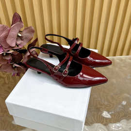 包头凉鞋女2025新款时尚猫跟尖头单鞋后空后绊带一字扣带高跟鞋