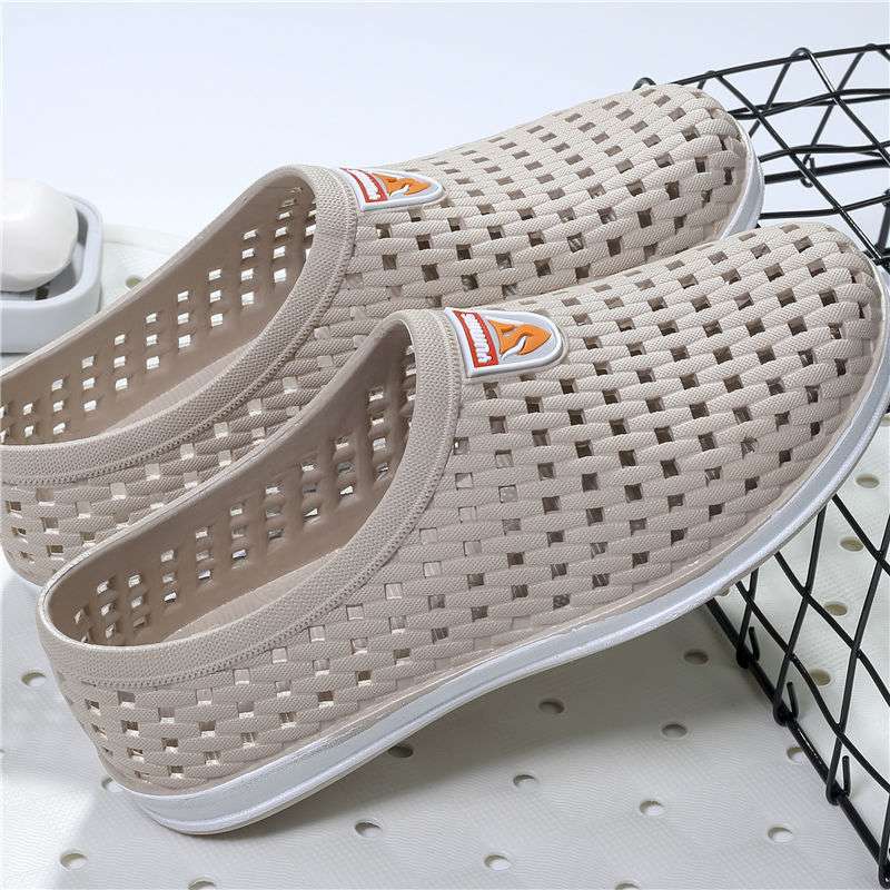 Work Shoes Men's Summer Clogs Korean Style Sandals Male Students Thick-Soled Non-Slip Travel Breathable Casual Beach Shoes
