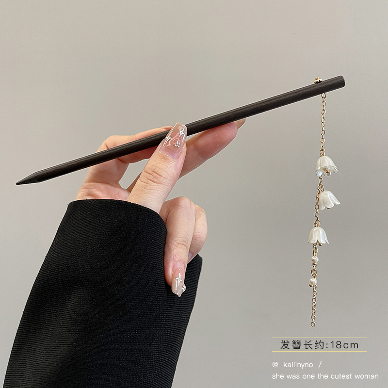 Nueva horquilla de flores de estilo antiguo chino, horquilla de sentido avanzado moderno, horquilla de cabello femenino, horquilla de Hanfu, tocado de horquilla de madera