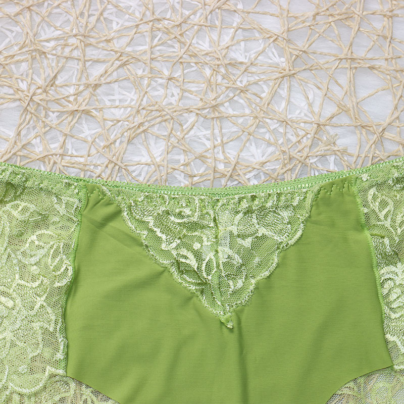 蕾丝性感无痕三角裤