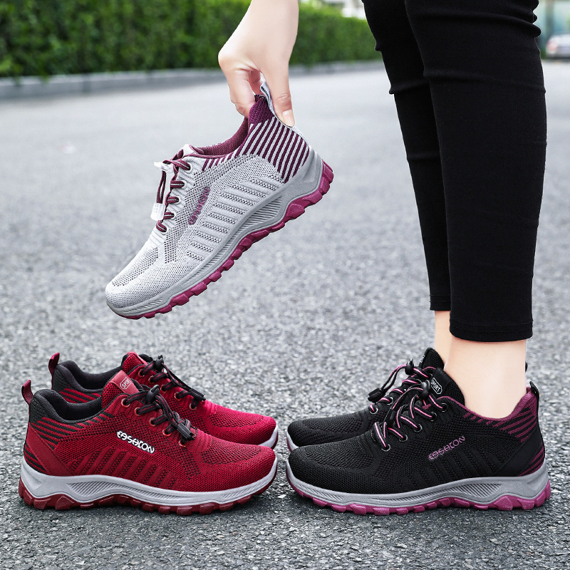 Zapatos mujer 2025 verano nuevo estilo en nombre de los zapatos deportivos de pareja venta en vivo zapatos individuales zapatos casuales y cómodos para caminar