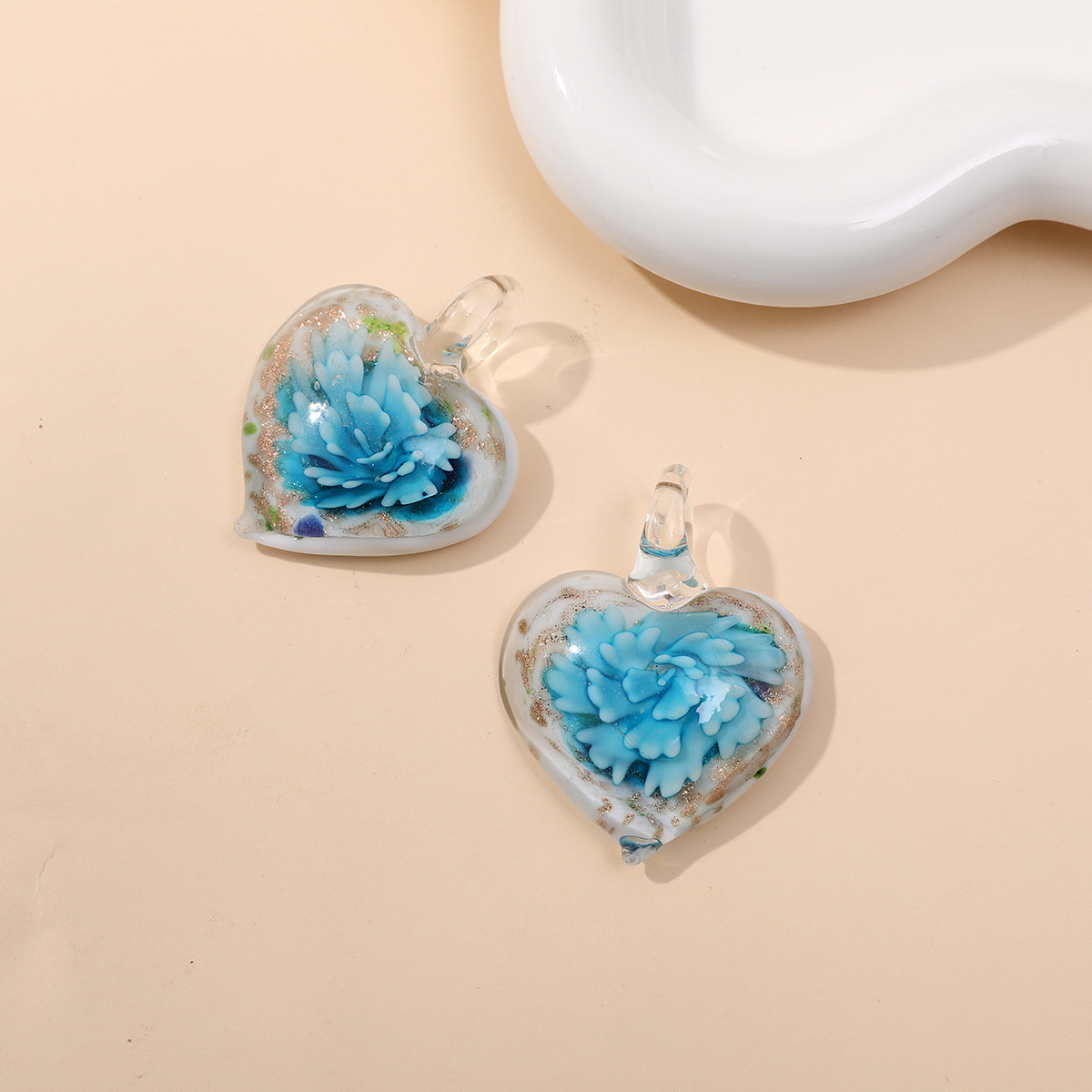 16g Weight Pendant Jewelry Making Type 36*47mm Jewelry Making Size DIY Jewelry Accessories Classification 1 Piece Quantity glass Material Heart Shape, Flower Pattern Simple Style Style 1 Piece 36*47mm Glass Heart Shape Flower Pendant 20