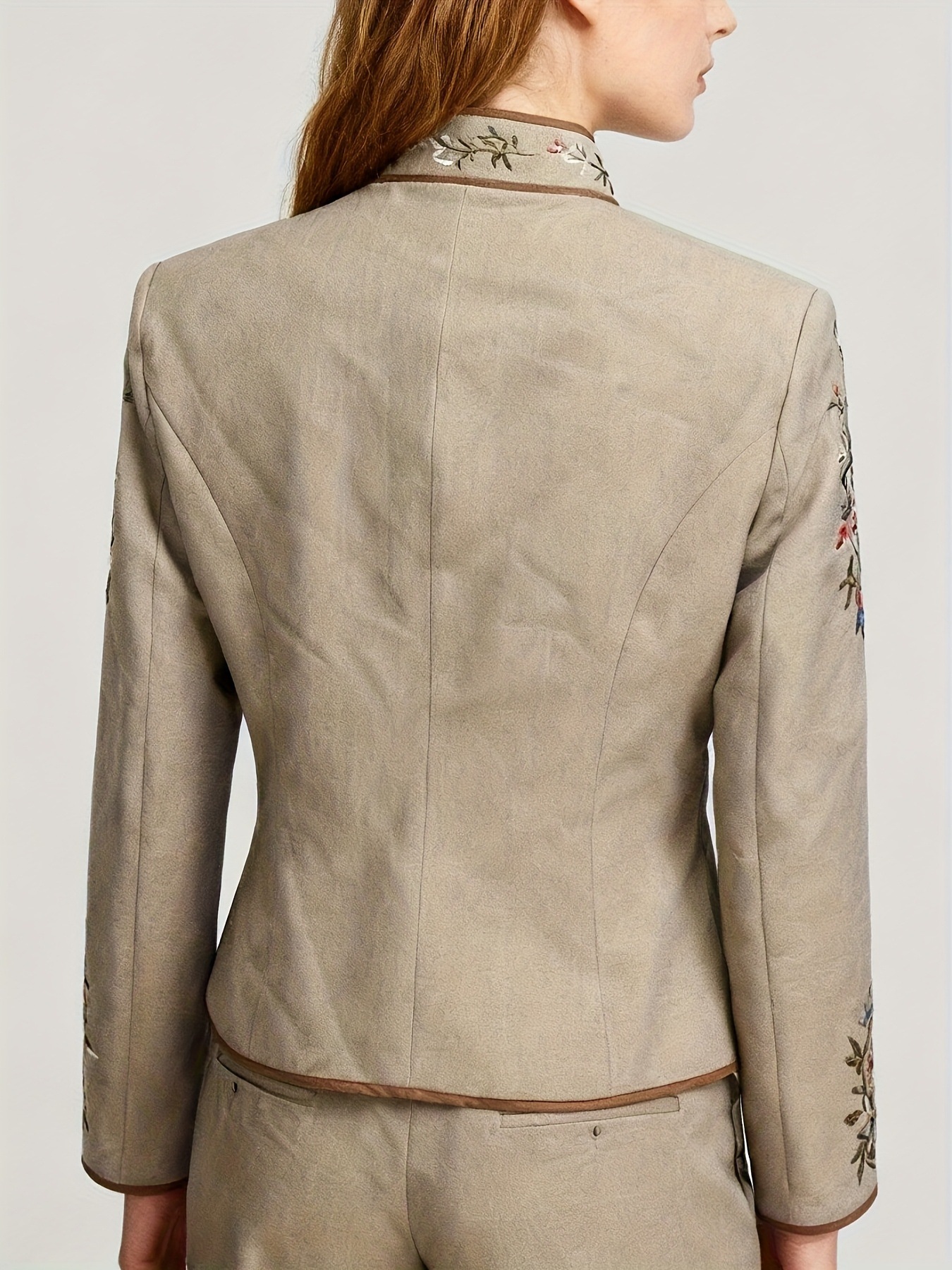 Giacca vintage con ricami floreali e colletto coreana donna_voghion.com
