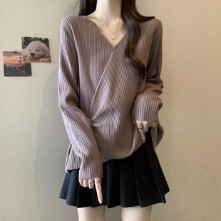 Spring and Autumn New Asymmetric V Neck Long Sleeve Sweater Top Plus Size Women's Slightly Fat mm Inner Sweater