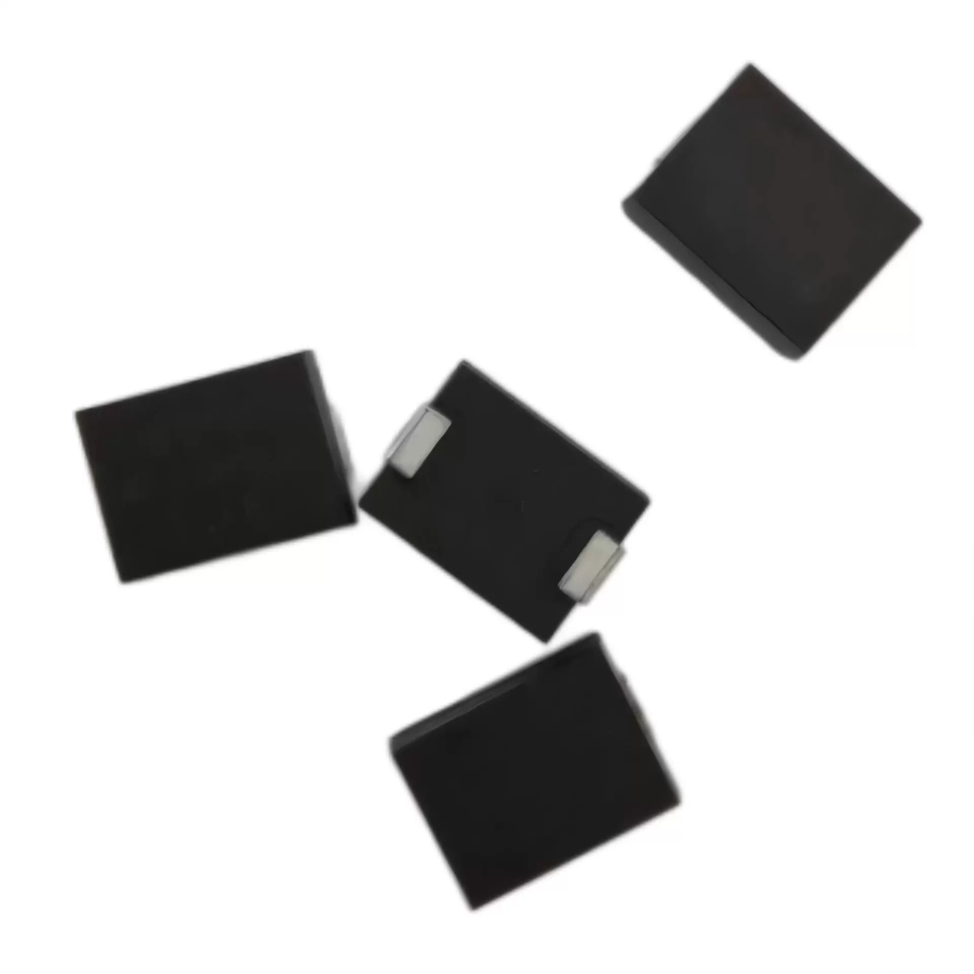 4032K511 塑封贴片压敏电阻  SMD 料盘包装 工厂直供塑封贴片