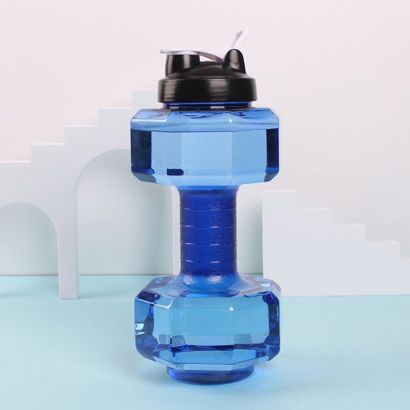 ダンベル型フィットネスアウトドア携帯ウォーターボトル プラスチック製2.6L スポーツスペースボトル 直飲みハンドル付き蓋付きカップ ダンベル型ウォーターボトル|undefined