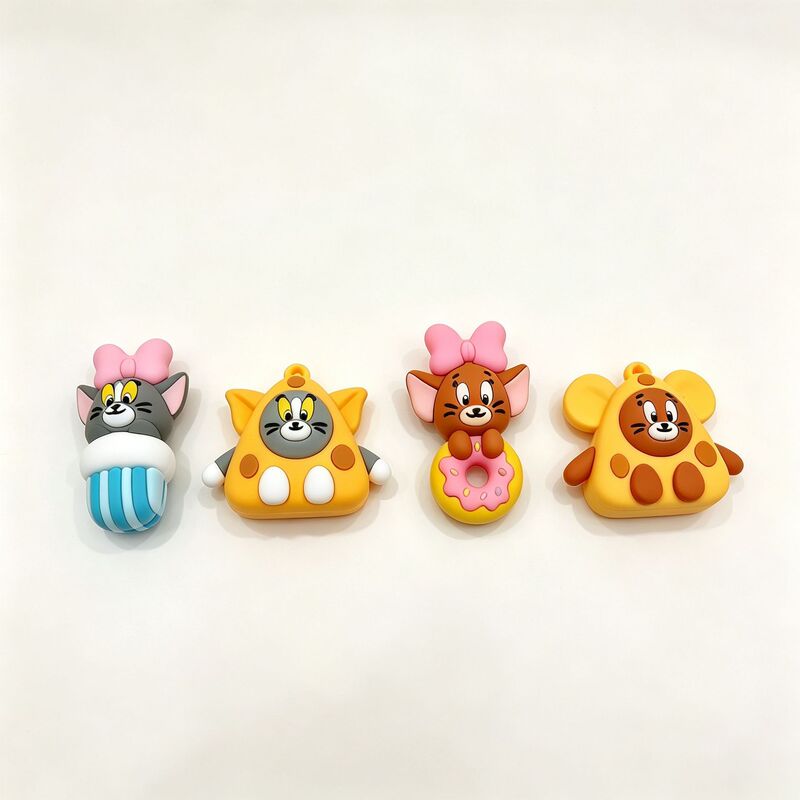 Cartoon Cheese Cat and Mouse Creative Cute Keychain Bag Pendant Couple Car Decoration Keychain Accessory Cartoon Cheese Cat and Mouse Creative Cute Keychain Bag Pendant Couple Car Decoration Keychain Accessory