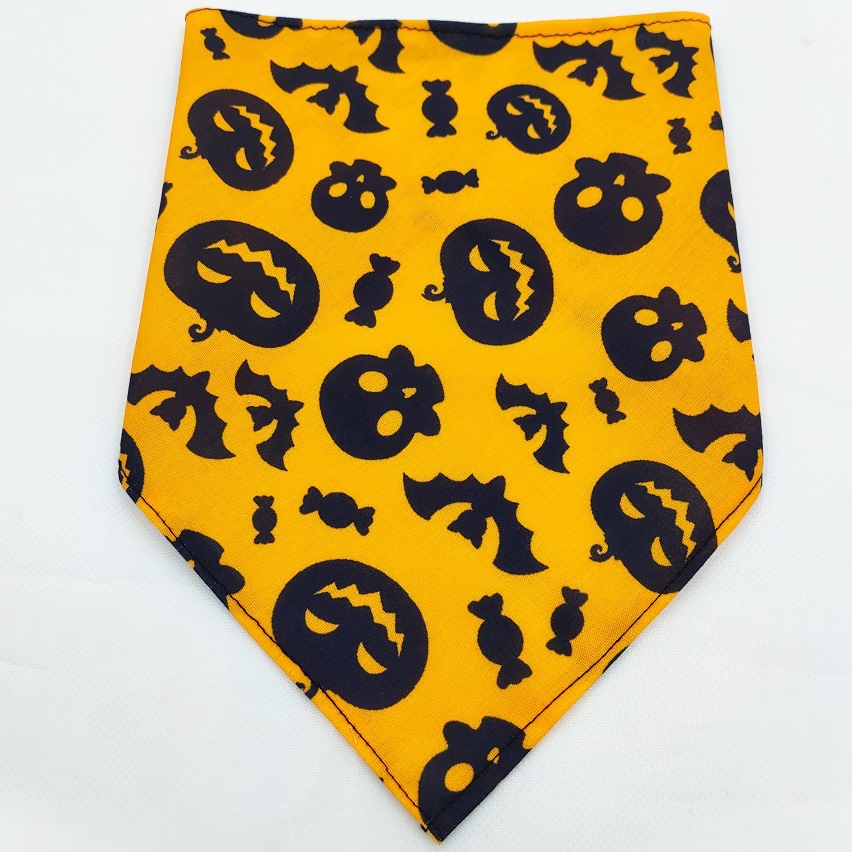 Fashion Polyester Halloween Pumpkin Skull Printing Pet Saliva Towel 1 Piece display picture 2