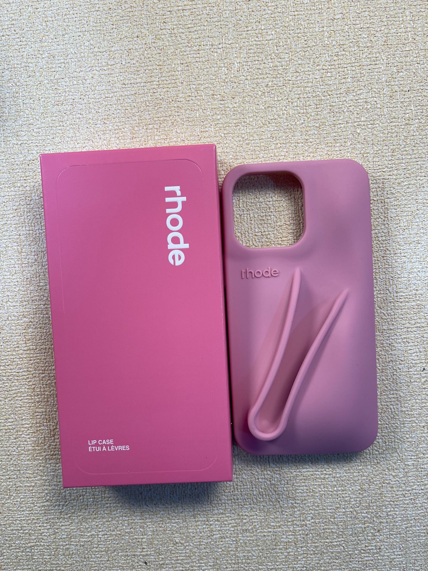 Versión alta Hailey rhode el mismo brillo de labios de silicona para Apple 15pro funda para teléfono móvil iPhone 16 juegos