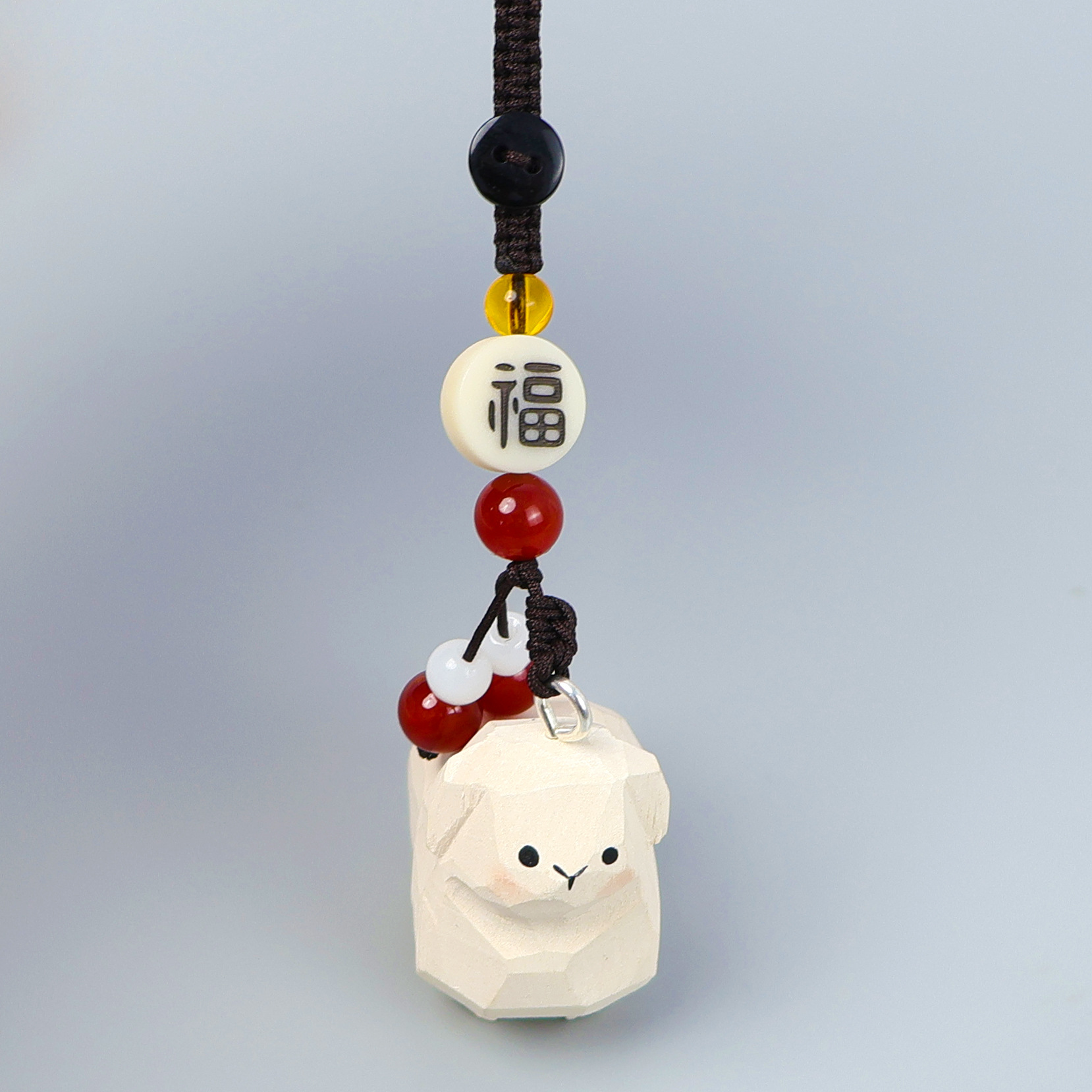 나무 조각 양-행운의 버클