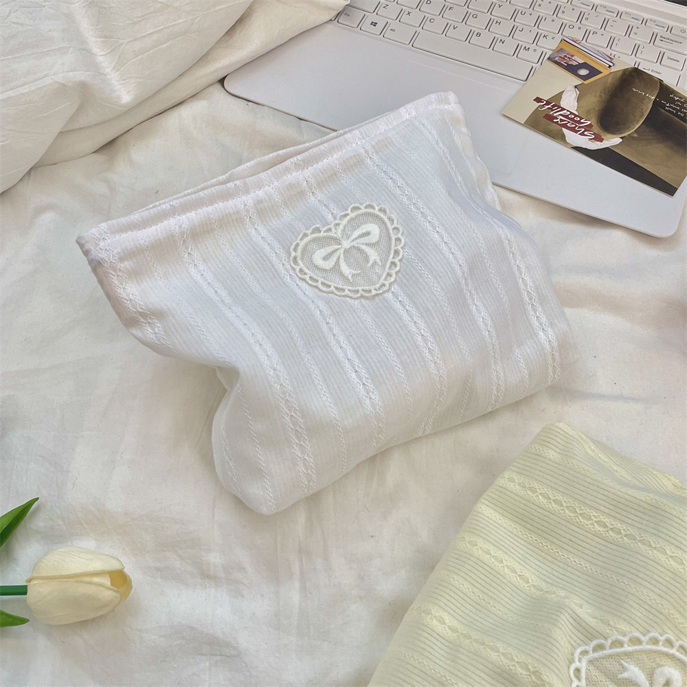 Cute Heart Shape Bow Knot Canvas Square Makeup Bags display picture 11