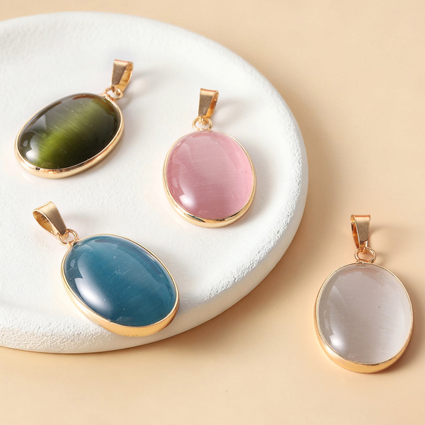 small organic pendant