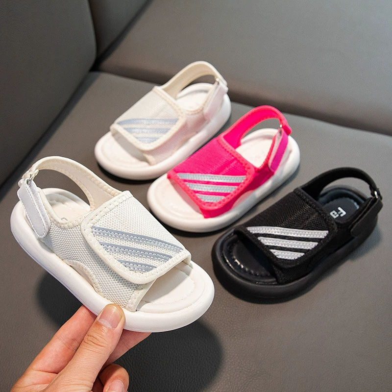 Детские спортивные сандалии для девочек, летняя новинка 2024 года, в корейском стиле, с мягкой подошвой, с открытым носком, пляжная обувь для детей постарше