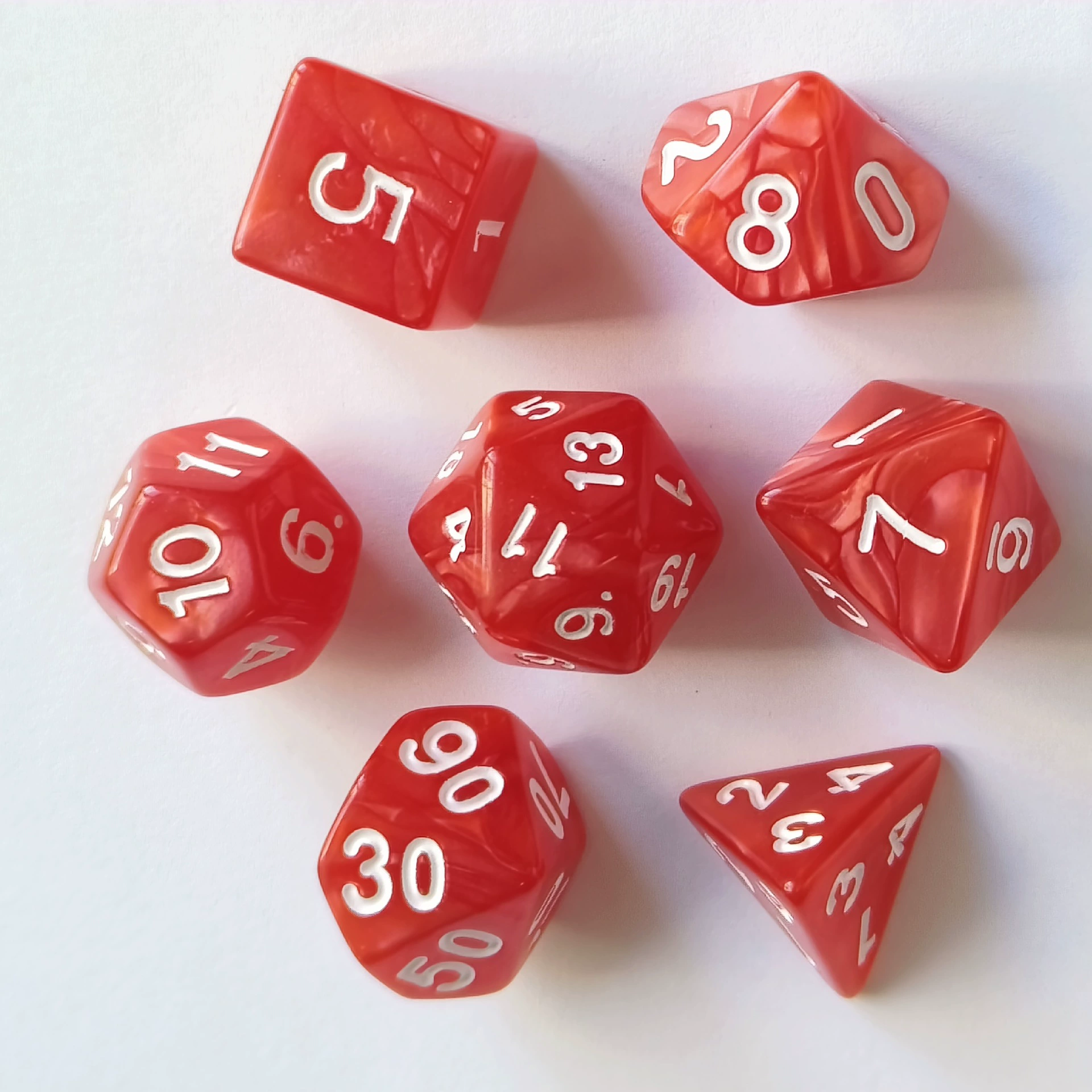 Granules from pearl, set, digital dice