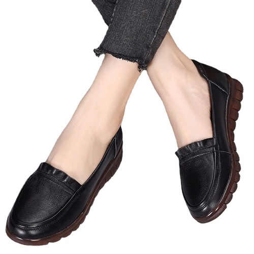 Shallow mouth single shoes flat sole real soft leather women's  spring and autumn non-slip soft sole beef tendon sole mom's leather shoes women's casual shoes