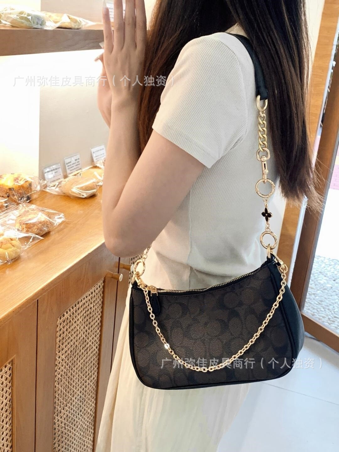 2025 Kome nuevo Teri crescente bolso de brazo retro cadena de flores bolso de mahjong bolso de moda versátil bolso de mujer