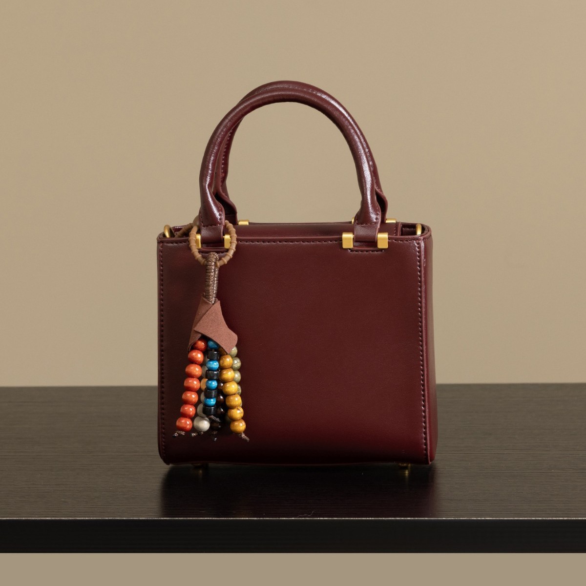 2026 Spring/Summer New Women's Casual Date Versatile Niche High-Texture Handbag Crossbody Bag With Pendant - Thumbnail 4