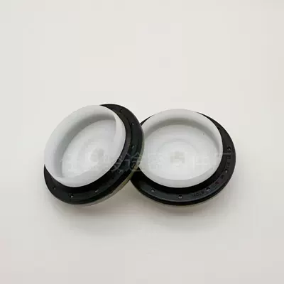 Part Number 5265266 Crankshaft Oil Oil seal