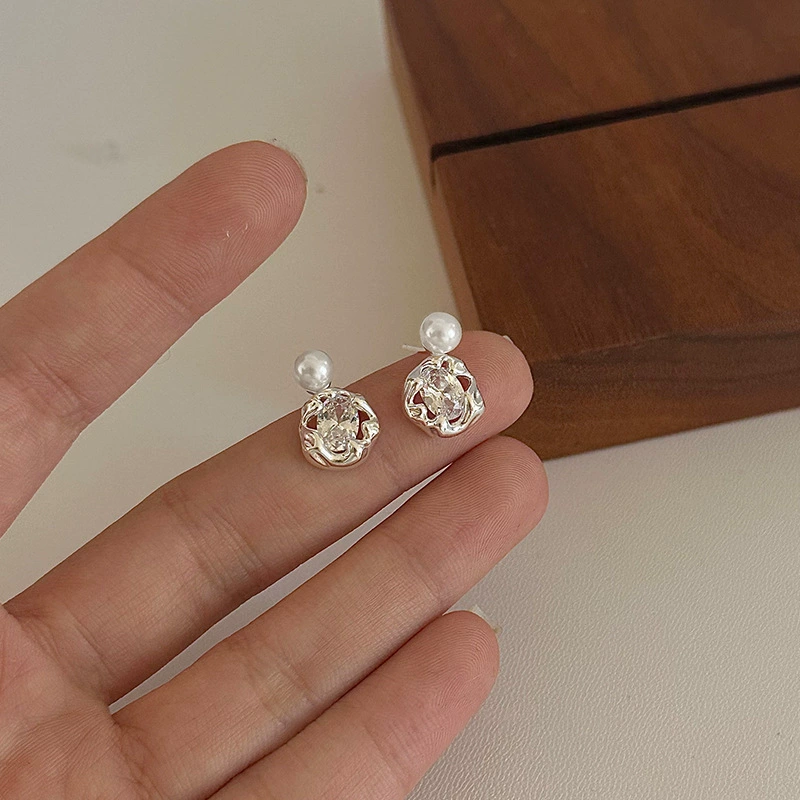 Earrings from pearl, small design ear clips, silver 925 sample