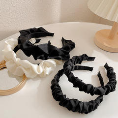 Female Hairband with Elegant Style, 2021 New Black High Crown Korean Hair Accessory, Facial Cleansing Hair Band, Large Headband Hairpin