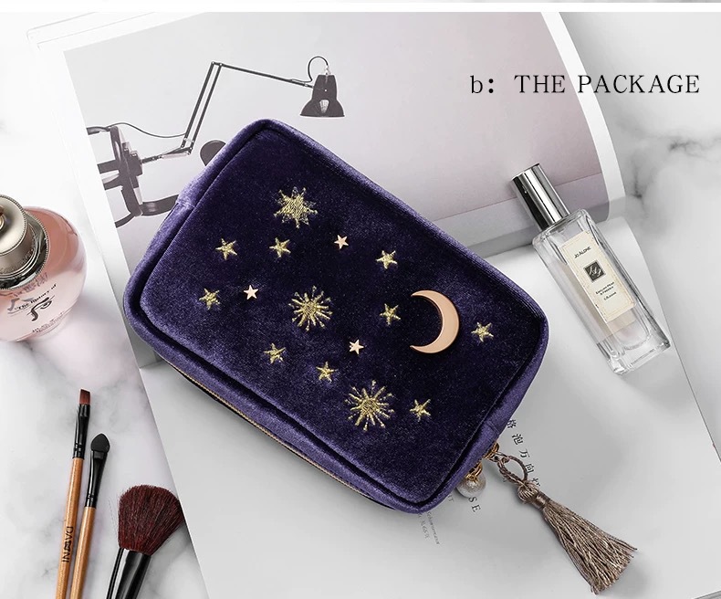 En stock de gran capacidad lindo japonés estrella Luna bordado terciopelo borla bolsa de cosméticos bolsa de almacenamiento conveniente para mujer