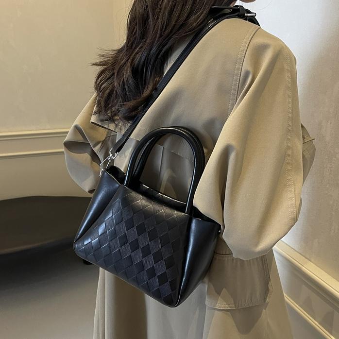 Diseño de moda, bolso de mano universal, bolso de mano para mujeres 2024, nuevo bolso de transporte de viaje, bolso de cubo de agua, bolso de cuadrícula de diamond.