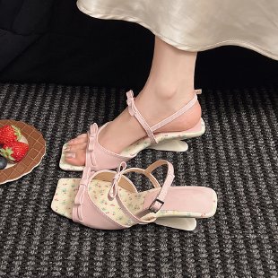 Sandalias de cuña con moño de PU image 9