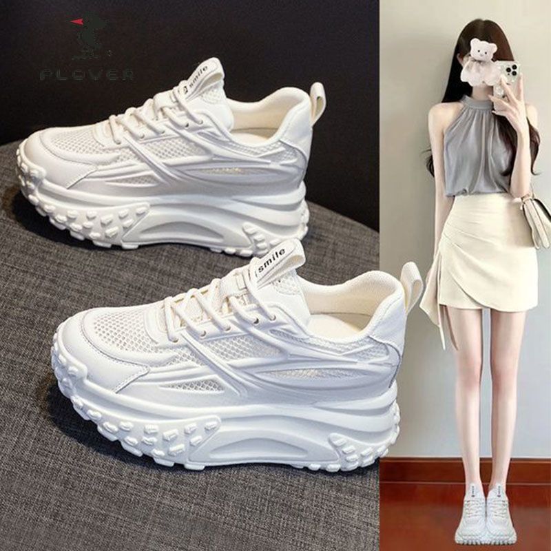 Zapatos de papá para mujeres 2024 nuevo verano en línea aumentando la altura de un pequeño hombre con suela gruesa zapatos de malla transpirables deportivos