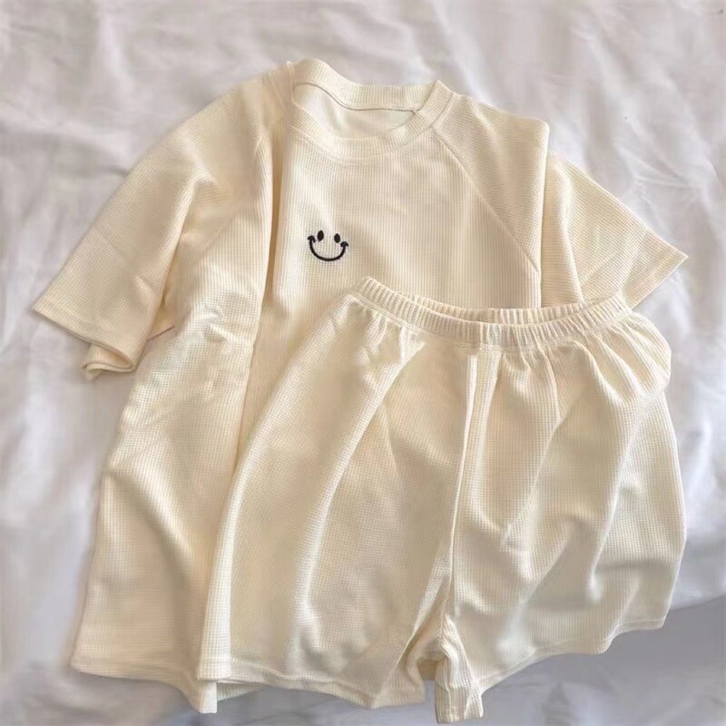 Summer 2026 New Style Ins Simple Waffle Pattern Smiley Face Casual Short-Sleeve Pajamas for Girls, Women's Round Neck Loose Fit